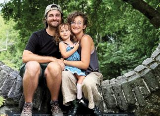 One World Zero Waste Makes Every Day Earth Day Founders of Tequesta’s One World Zero Waste Stephen and Elana Smith with their daughter. Photo courtesy of One World Zero Waste